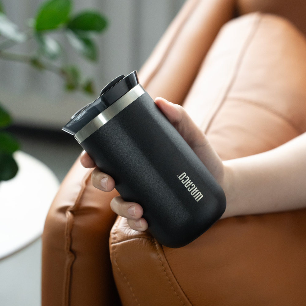 Vacuum Insulated Travel Mug Black & White